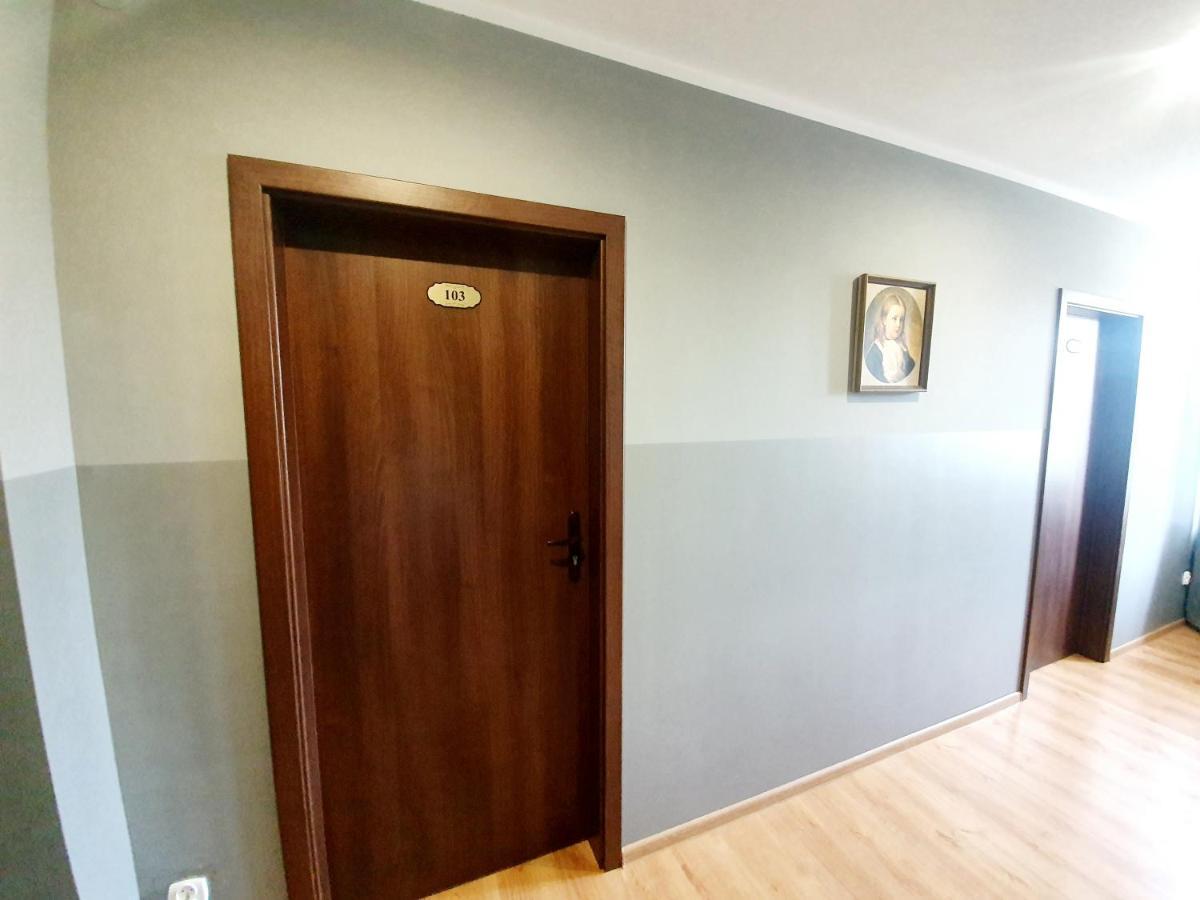 Lux Resort Kraśnik Kültér fotó